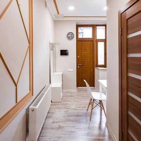 Apartment On Pekarska 15 Lviv Eksteriør bilde